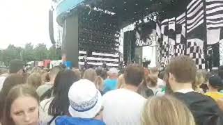 Если у вас стальные. то можете на это посмотреть - VK FeST с телефона)))