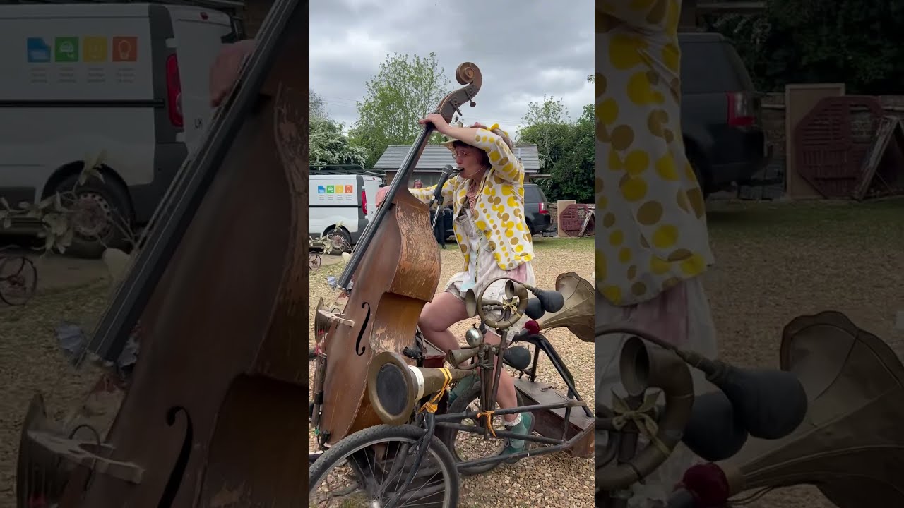 It S My Lazy Day Bicycle Livemusic Piano Doublebass Busking