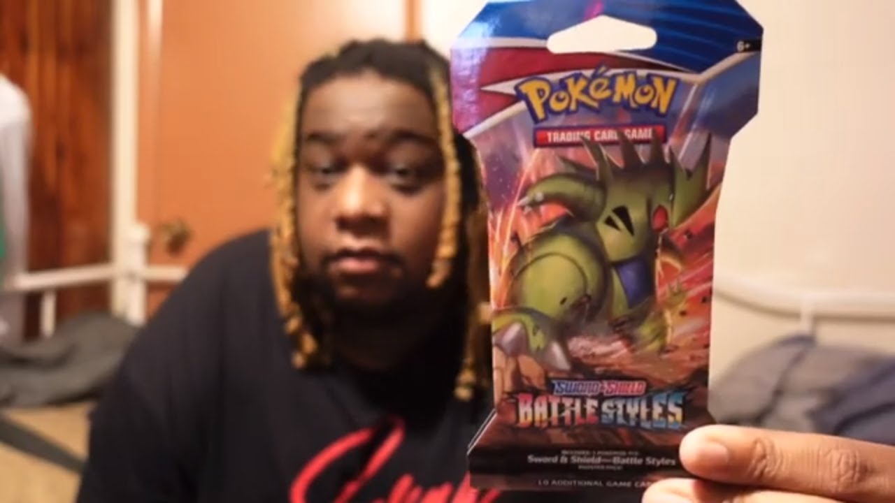 UNBOXING POKÉMON SWORD AND SHIELD BATTLE STYLES PACK | THE   STREAK IS ON