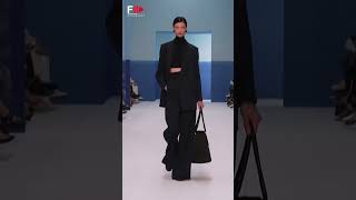 Mila Van Eeten Model Ss 2023 - Fashion Channel 