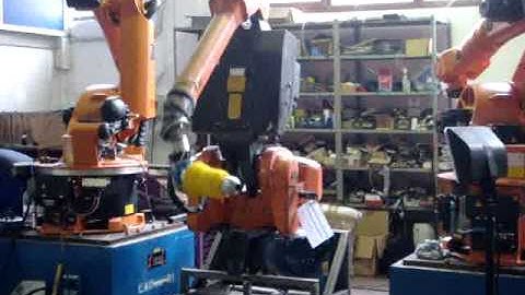 ABB IRB5400 paint robot with S4P Plus controller at eurobots.net