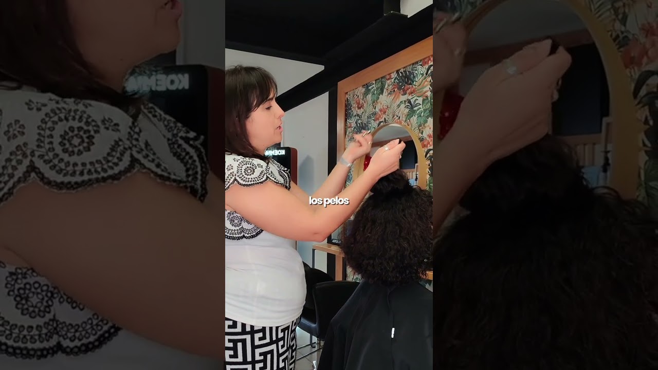 Mientras le hacía su corte, una clienta me preguntó ❔