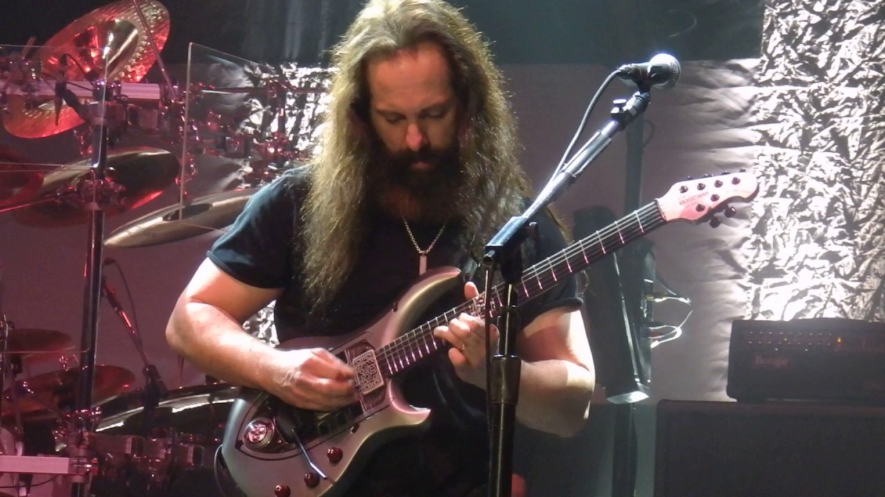 John Petrucci - Our New World Solo (Dream Theater Praha 6.2.2017)