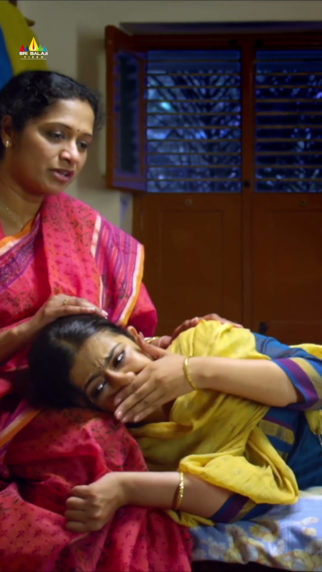 ఆడపిల్ల ఏడవడం ఇంటికి మంచిది కాదు ! #uyyalajampala | #avikagor | #shorts | #ytshorts | #youtubeshorts