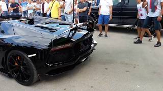 Lamborghini Aventador Roadster LOUD REVS!