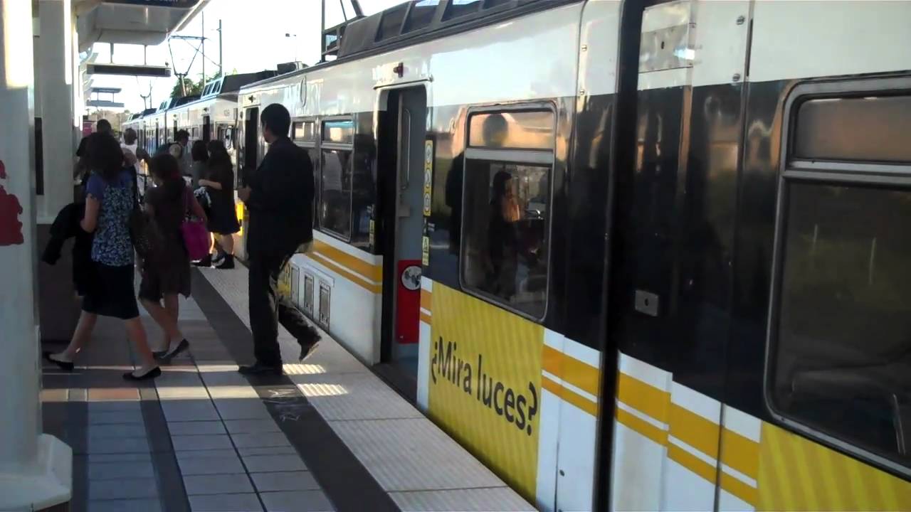 Los Angeles Metro Blue Line at Wardlow Station(2/12/11) YouTube