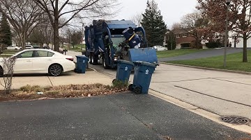 Republic Services McNeilus Meridian Collecting BFI carts