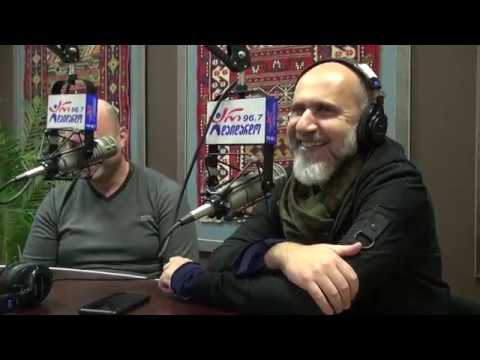 დავით შანიძე, უჩა პატარიძე, ზაზა მერებაშვილი. გადაცემა 'ღვინო დუდუკი ქალები\". ვიდეო კოლაჟი