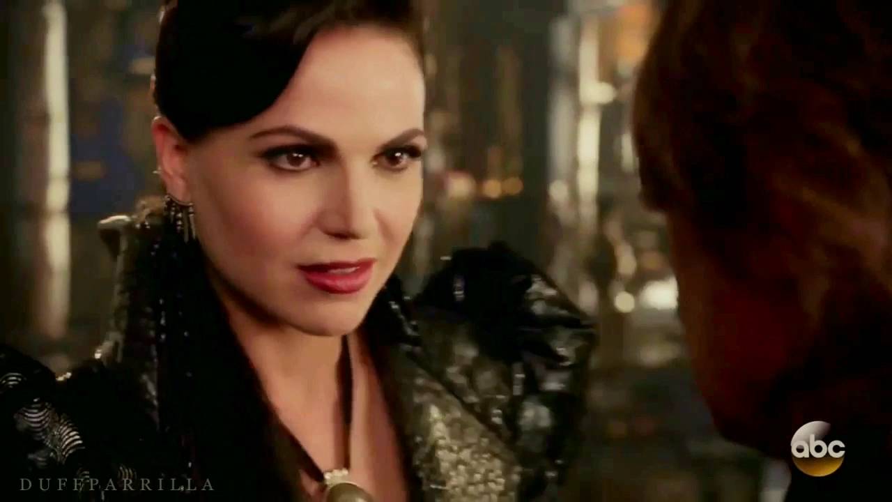 Evil Queen || Toxic - YouTube
