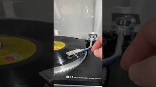 Vintage JVC VICTOR QL-f4 Quartz Lock Fully Automatic Turntable Record Player Listed on eBay