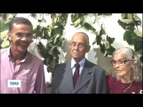 Casal comemora 70 anos de casados com festa