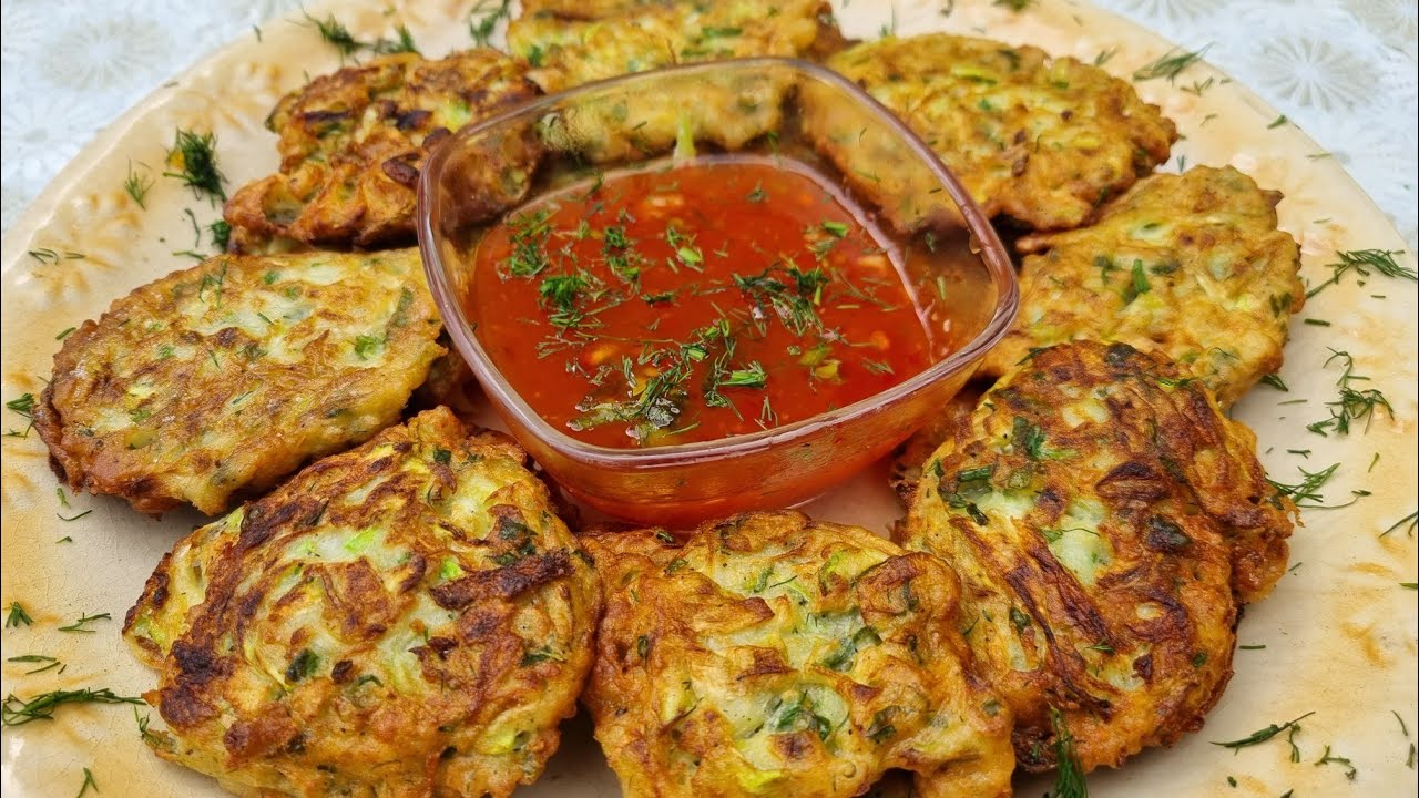 Chiftelute de Dovlecel ca la Mama acasă 🥰👩‍🍳🥰#retete #bucătărie #viral #cook #gatesterepede