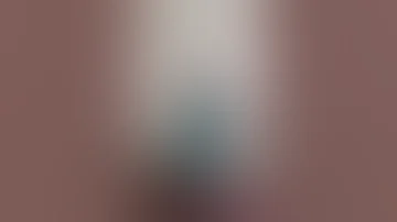 شــرــمــوــطـ ـة ترقص بقميص نوم شفاف رقص بلدي 