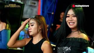 Ugal Ugalan  Uwi X Lastri Ijem  Graha Profesional Entertainment Group   Ds Cimunding