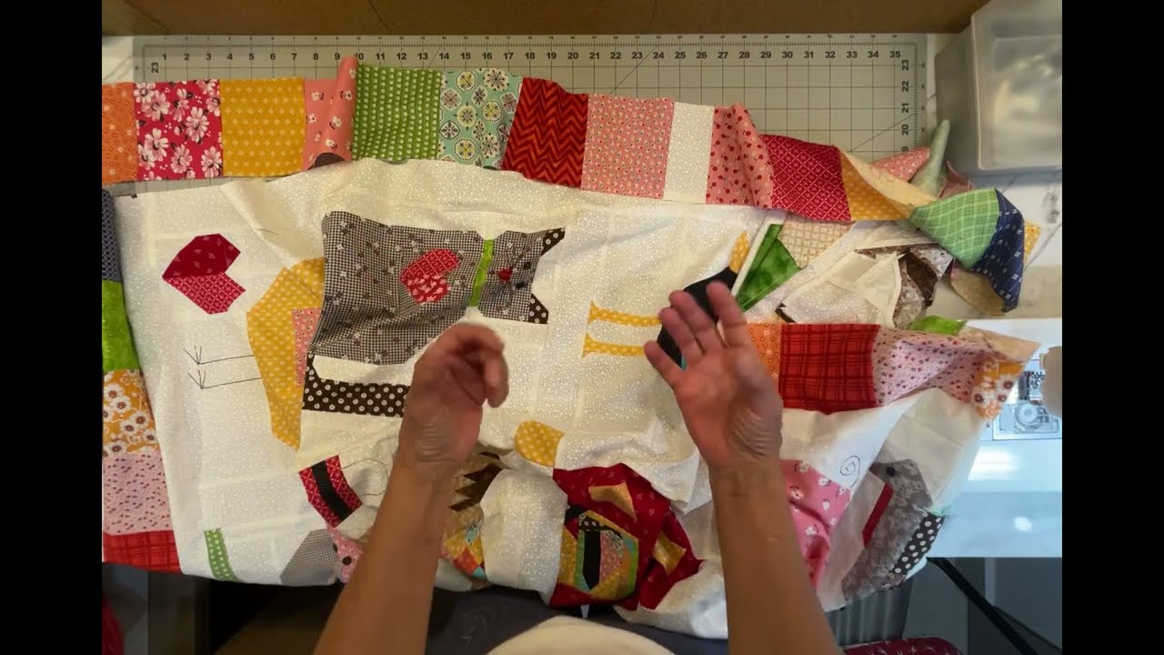 APRENDE A PEGAR LOS BLOQUES PARA ARMAR TU COLCHA DEL BLOQUE DEL MES 2023