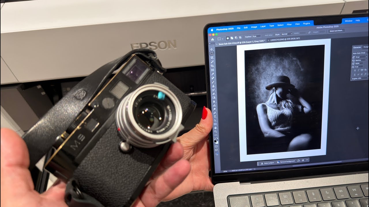 Leica M9 Large Print Live