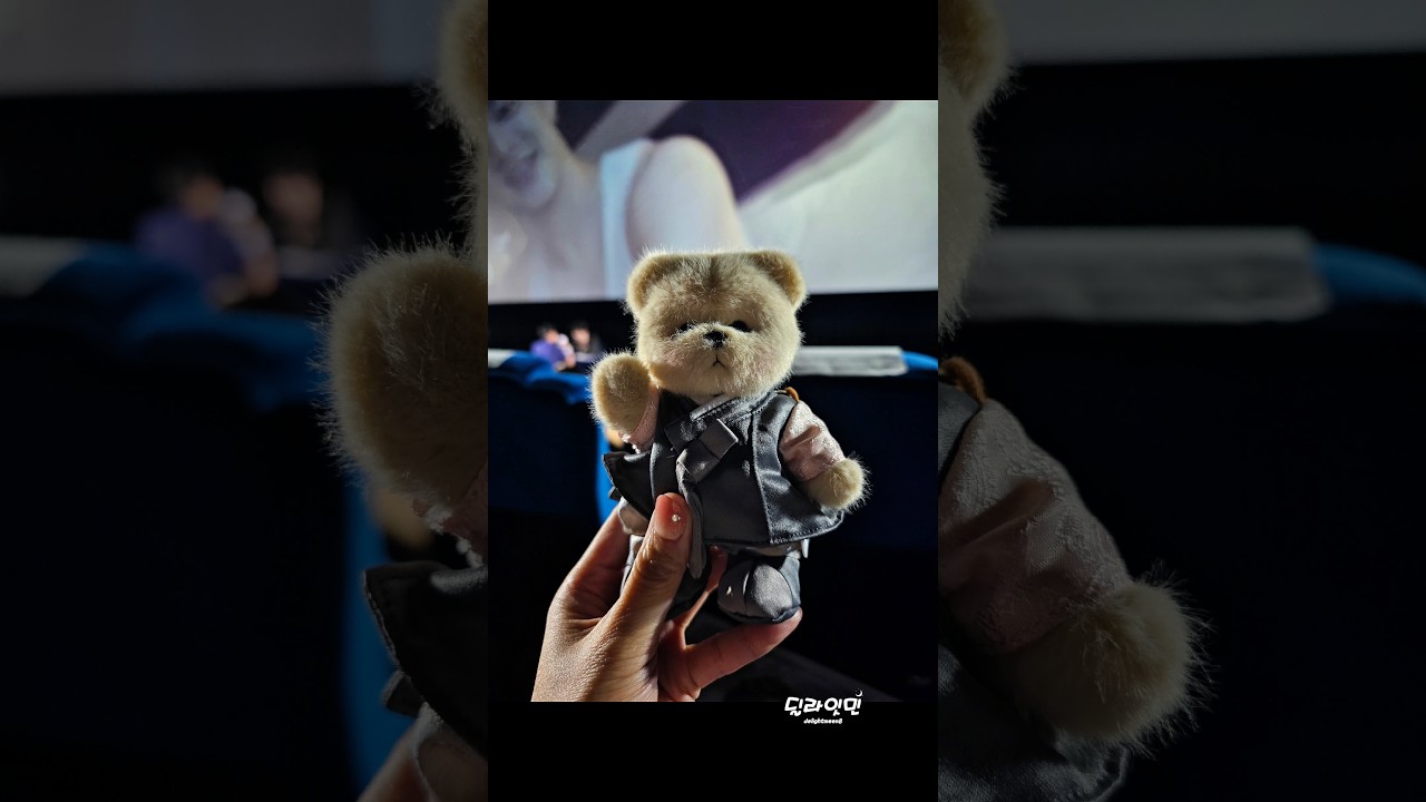 덜덜 떨면서 한 태국어.. 그래도 알아들어 줬다ㅠㅠ Meen Nichakoon #MEEN1stFANSIGN #meennicha8