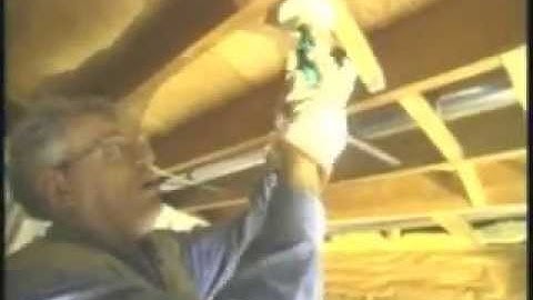 How To Remove A Broken Light Bulb From Socket