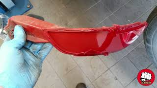 HOW TO REPLACE A FORD FIESTA REAR BUMPER REFLECTOR AND BUMPER BRACKET