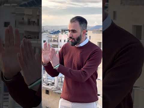 الاعتداء على العلم السوري هو اعتداء على سوريا وأهلها وشهدائها المطلوب من الدولة محاسبة هذا المجرم
