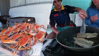 Cleaning/Cooking Blue Swimmer Crabs & Garfish (Pt 3)