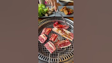 BUFFET LẨU NƯỚNG ĐÃ TỪNG CÓ QUẦY LINE TƯƠNG ĐƯƠNG KHÁCH SẠN 5⭐️ | Hét My Discovery #shorts