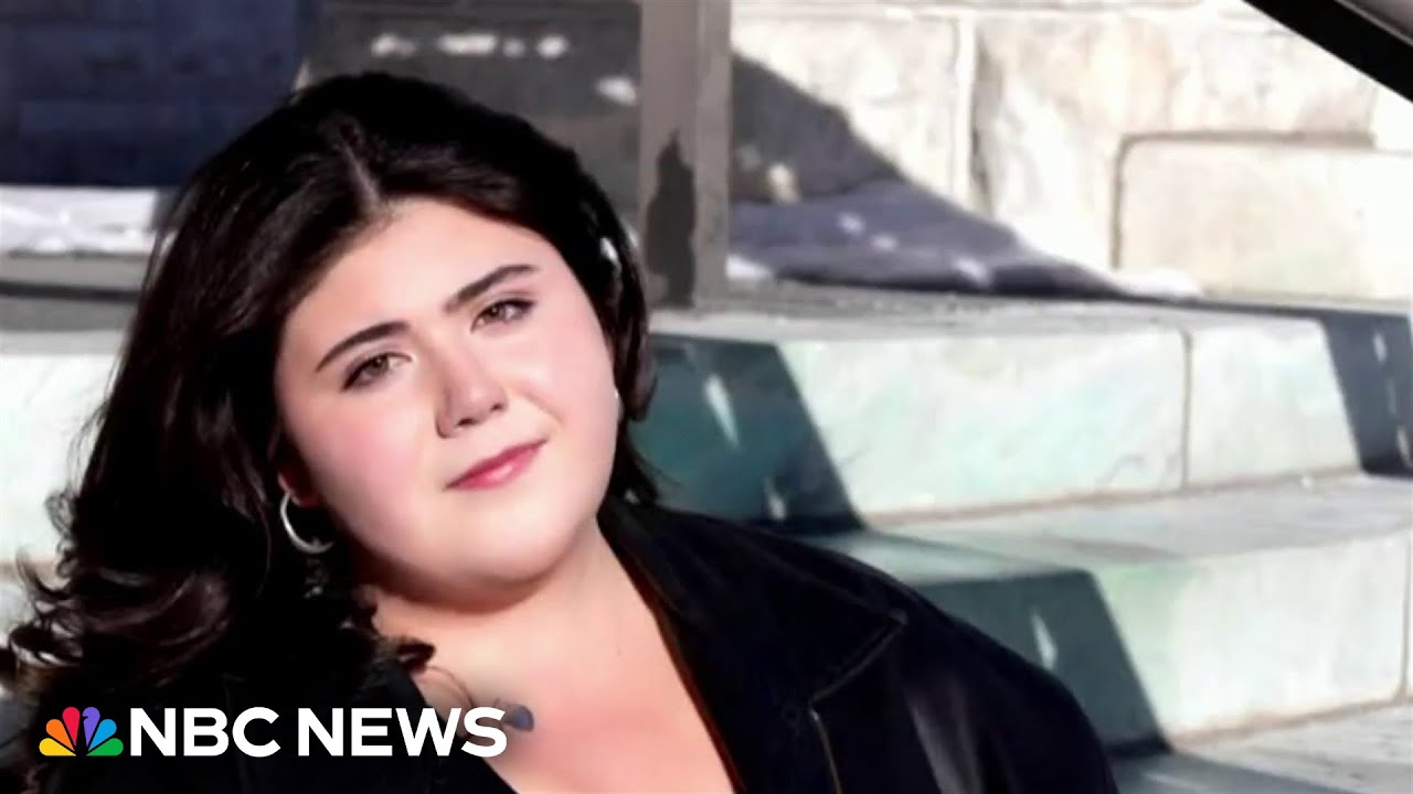 Urgent manhunt underway to find suspect who killed Chicago college student