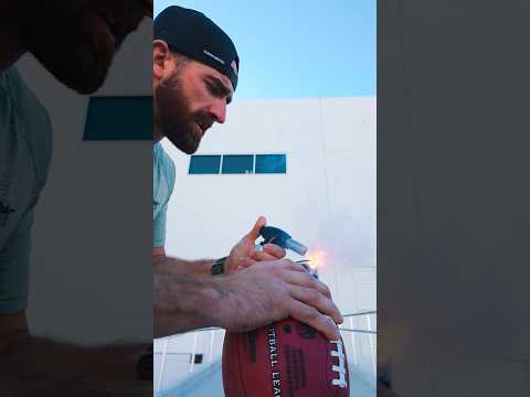 【歌詞和訳・意味考察】 『Insane Rocket Football Catch 🤯』（Dude Perfect）の背景・見どころ・FAQを徹底解説