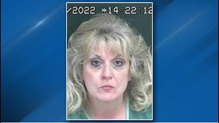 Woman arrested after allegedly stabbing man repeatedly in Brown County