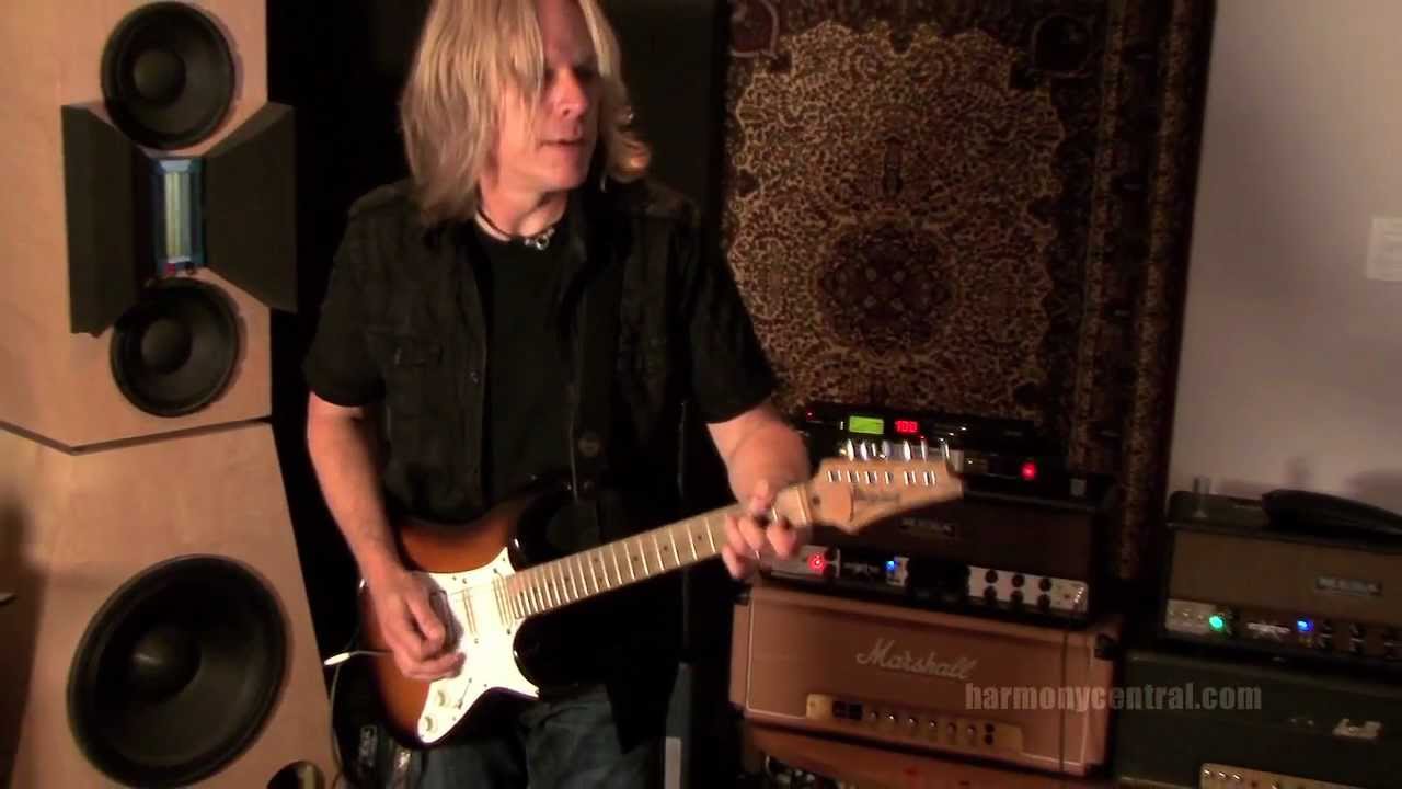 Andy Timmons Band plays Sgt. Pepper - Guitars, Amps and Effects - part 3