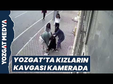 Yozgat'ta kızların kavgası kamerada