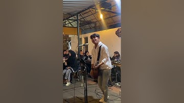 "Kisah Tak Sempurna" Live Tri Suaka ngamen pendopo lawas #trisuaka #nabilamaharani #nabilasuaka