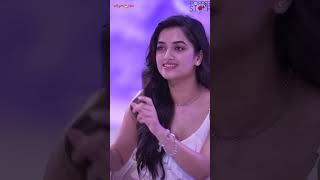 Bhagyashri Borse Recreates Iconic Dance Step With Ram Pothineni Popper Stop Telugu