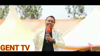 Monda Haendi Mahalistill Hoping For The Best.