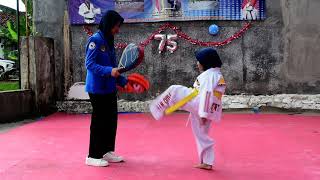 Putri Ramadhani HN (TWO RTC) - Speed Tendangan 30 Detik