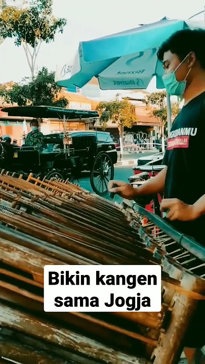 KALAU DENGER MUSIK ANGKLUNG INI JADI KANGEN JOGJA #shorts #viral #angklung #malioboro #yogyakarta