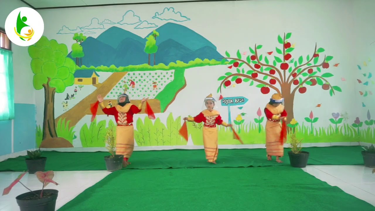 Area 7  Tari sungai Kapuas TK Pertiwi KBAS