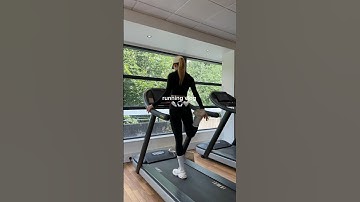 Post injury 5k run with me 🎧🩶👟#running #run #shorts #runningmotivation #fitnessgirl #fitspo