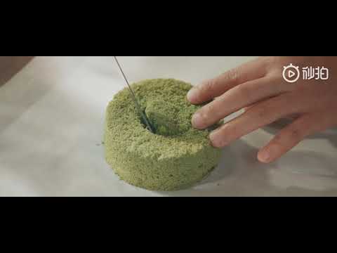 Matcha Avalanche Cake
