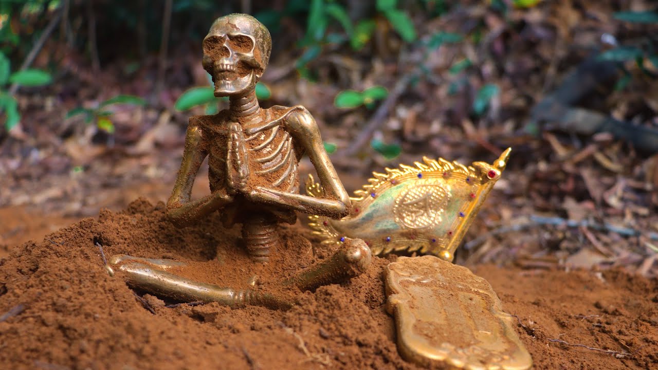 Million-dollar metal detection, gold nugget mining, treasure hunting in primeval forests
