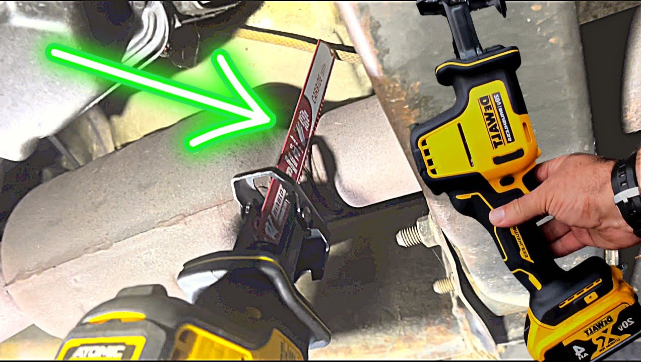 DeWALT ATOMIC Reciprocating DCS369 Brushless Best Compact Sawzall Tool