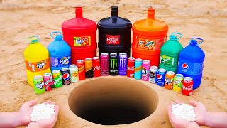 Giant Coca Cola, Mirinda, Fanta, Big Pepsi, Sprite, Monster, Many Other Sodas vs Mentos Underground