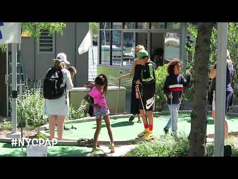 Heidi Klum has a fun day with her kids playing miniature golf in New York City