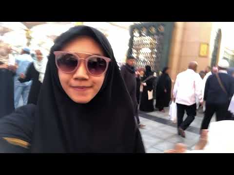 VIDEO : vlog - umroh part i - hello guys this is my first vlog :)) alhamdulillah kali ini dikasih kesempatan untuk datang lagihello guys this is my first vlog :)) alhamdulillah kali ini dikasih kesempatan untuk datang lagikedua tempat suc ...