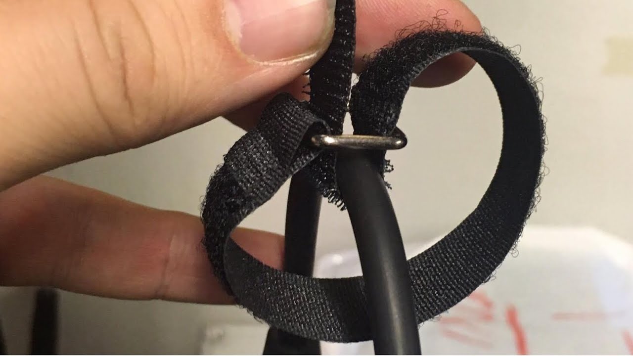 Recording 101 - How to properly attach velcro tie to a mic cable 