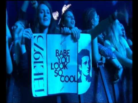 camera iphone 8 plus apk The 1975 - Chocolate Reading Festival Sunday 28th 2016