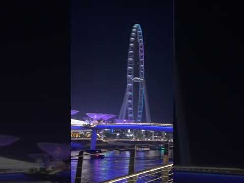 JBR Dubai. The way to Bluewaters Island.
