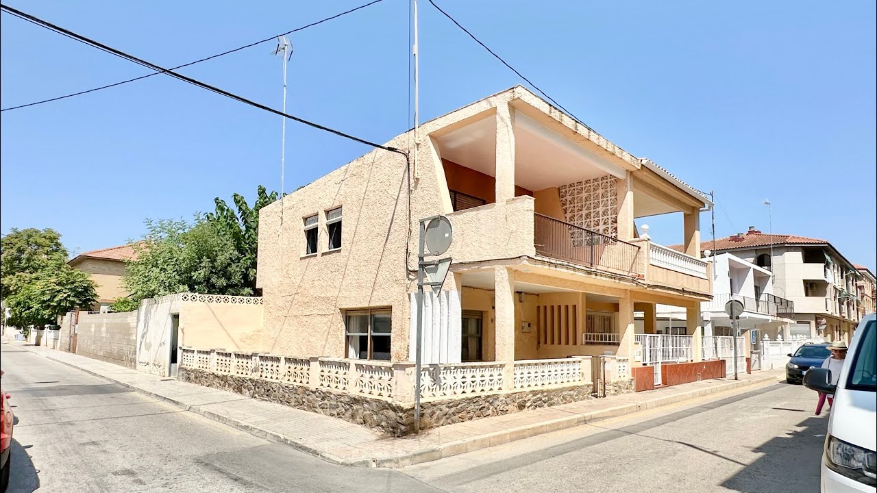 Casa esquina para reformar en venta en Lo Pagán, San Pedro del Pinatar