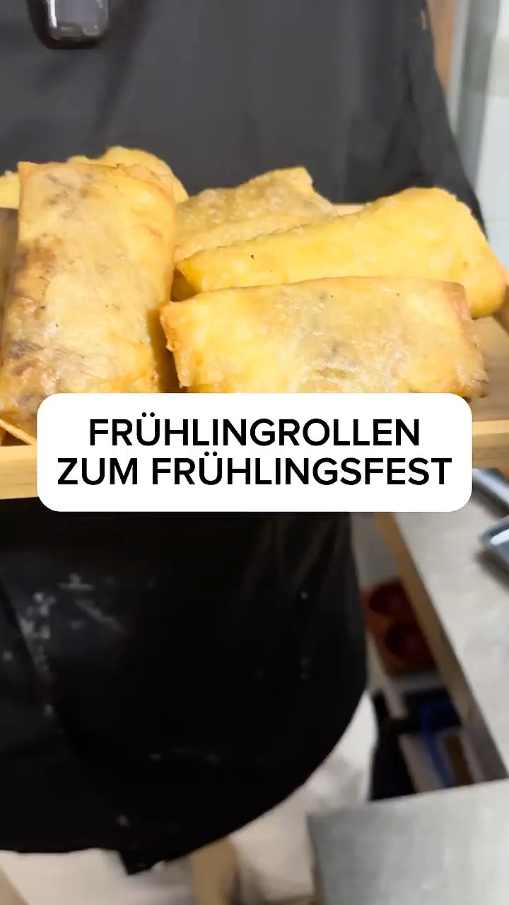 Zum Frühlingsfest gibt es Frühlingsrollen - YouTube