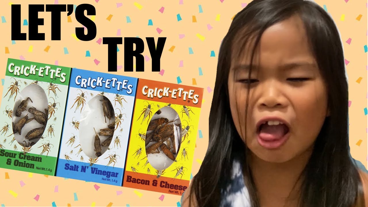 First time eating crickets!!! (Sour cream & Onion/ Bacon & Cheese/ Salt